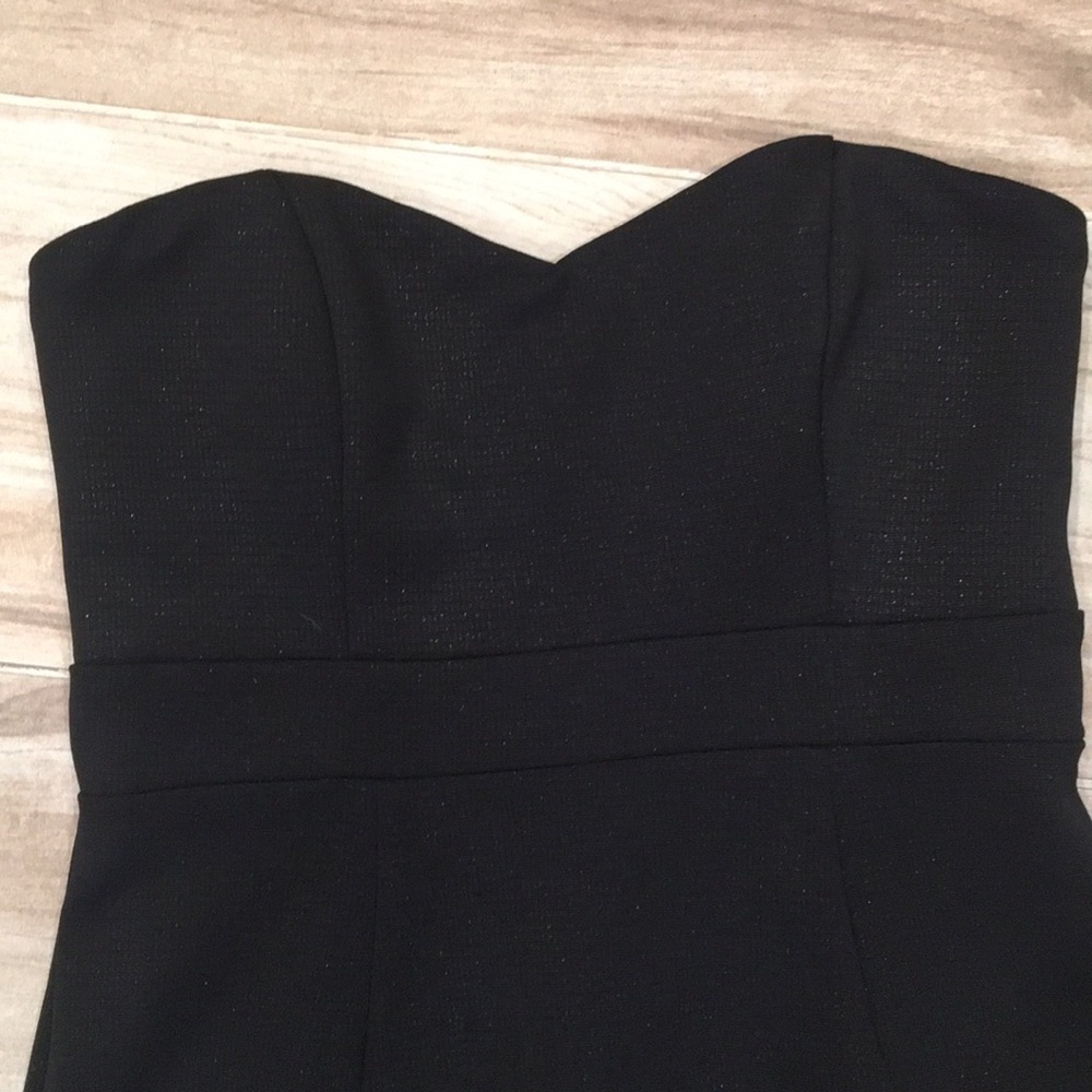 ✨ Forever21 strapless little black dress ✨ - Picture 5 of 8